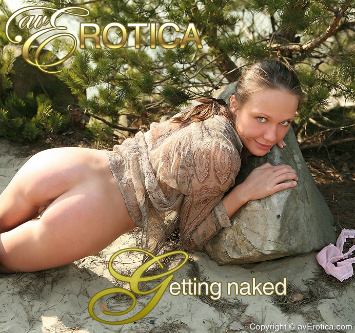 avErotica gallery - Getting naked - 155 photos - Koty