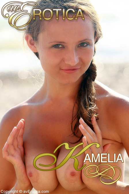 avErotica Kamelia