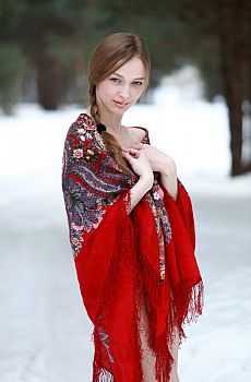 Red shawl, #1